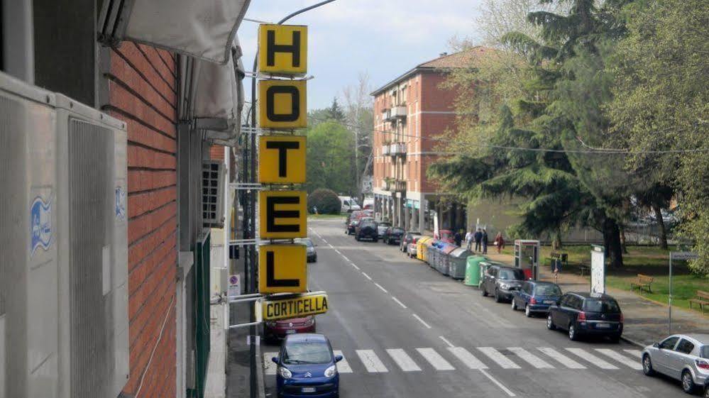 Hotel Corticella Bologna Exterior foto